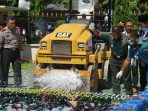 Polres Banyuwangi Musnahkan 11.776 Liter Miras