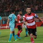 Madura United Hadapi Persib Bandung di SGB