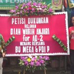 Aksi Simpatik Relawan Diah Warih, Buat Petisi dan Karangan Bunga untuk Megawati