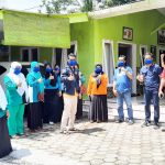 Kolaborasi dengan Fatayat NU Umbulsari, NasDem Jember ‘Semprot’ Rumah Warga