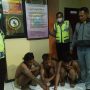 Tiga Pelaku Jambret Asal Gresik Ditangkap dan Dihajar Massa di Lamongan