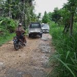 Jalan Poros Dibiarkan Hancur, Ini Keluh Kesah Masyarakat Kadur