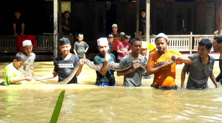 Banjir Sampang