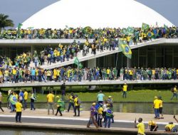 Politisasi Jersey Timnas Sepak Bola Brasil