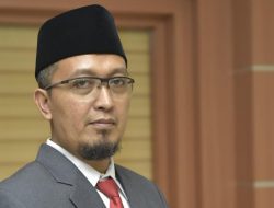 Dilantik Jadi Wakil Rektor I, Achmad Amzeri Target UTM Berakreditasi Unggul