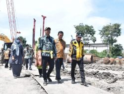 Pemkab Sidoarjo Bangun Flyover Aloha, Netizen Minta Bupati Juga Perbaiki Jalan Rusak