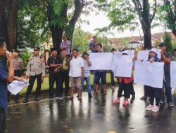 Dua Wartawan Dianiaya, Aktivis dan Jurnalis Sumenep Demo Polres: Tuntut Segera Tangkap Terduga Pelaku