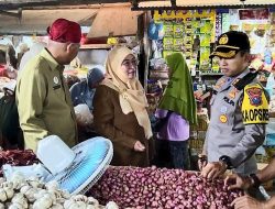 Pantau Pasar Anom Jelang Idulfitri, Pemkab Sumenep Pastikan Harga dan Stok Sembako Stabil