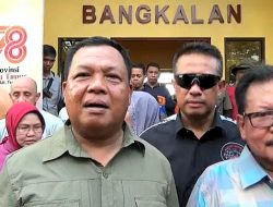 Pangdam V Brawijaya Mengaku Sudah Antisipasi Sajam Penonton Karapan Sapi Piala Presiden 2023 yang Ricuh di Bangkalan