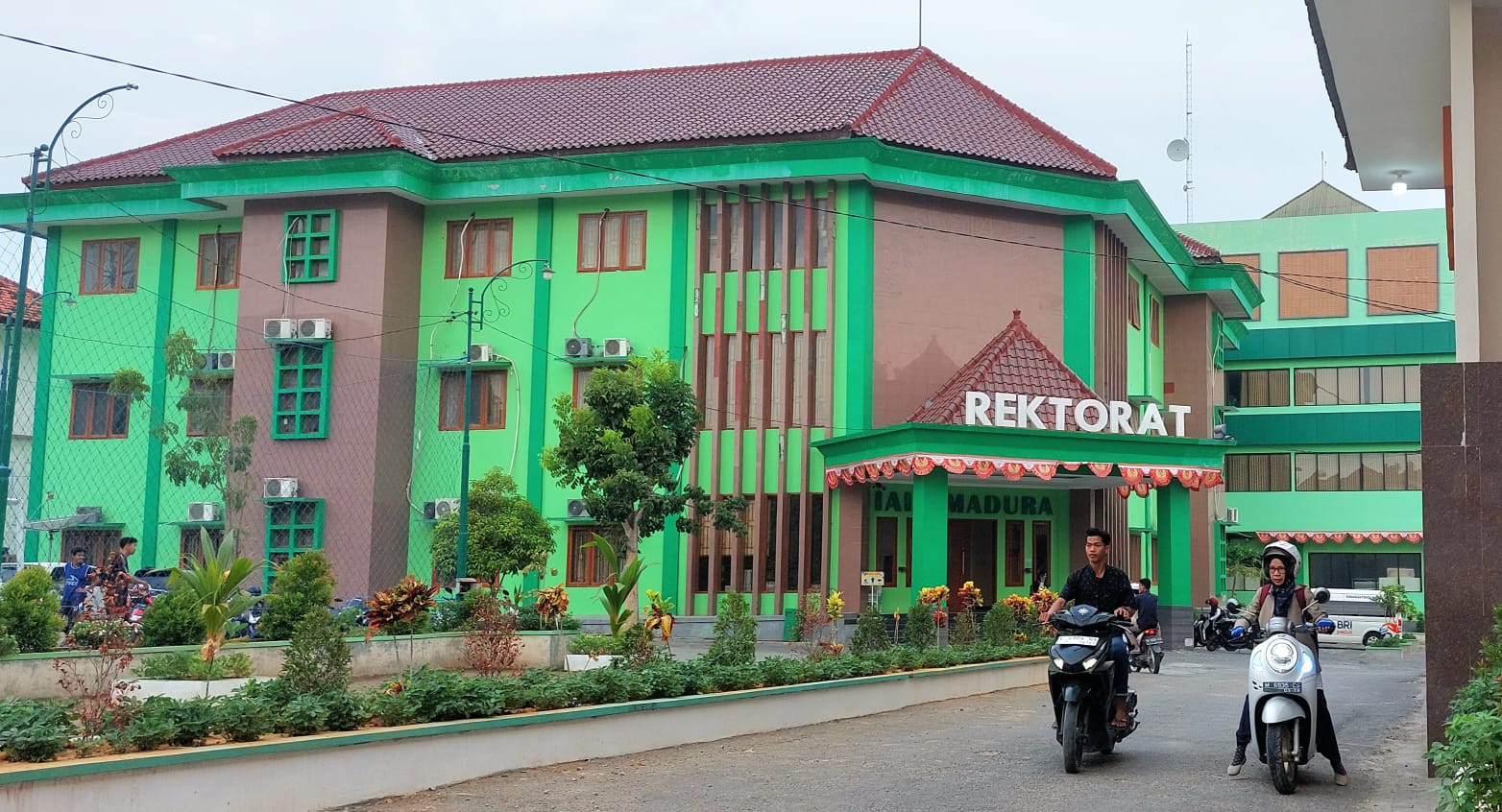 Rektorat IAIN Madura