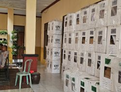 Temukan Kotak Suara Tak Bersegel di Kantor Kecamatan Larangan Pamekasan