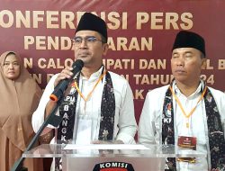 Diantar 4 Parpol Pengusung, Mathur-Jayus Jadi Paslon Kedua Daftar ke KPU Bangkalan