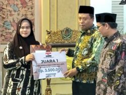Guru SMPN 2 Pamekasan Sabet Juara 1 Lomba Menulis Bertajuk Implementasi Kurikulum Merdeka