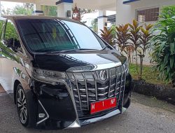 Klaim Pemkab: Bupati Sampang H. Idi Hanya Pakai 1 Mobdin Alphard