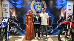 Sering Juara di Kejurprov, Crosser Cilik asal Pamekasan Rafi Dapat IMI Jatim Award 2025
