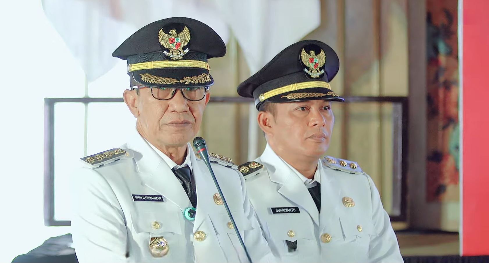 100 hari kerja
