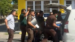 4 Jam Geledah Kantor PUPR Pamekasan, Penyidik Kejaksaan Sita Komputer dan Berkas Proyek